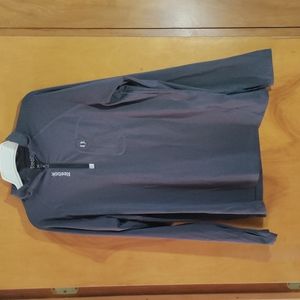 ✨Reebok women's size medium long sleeve shirt